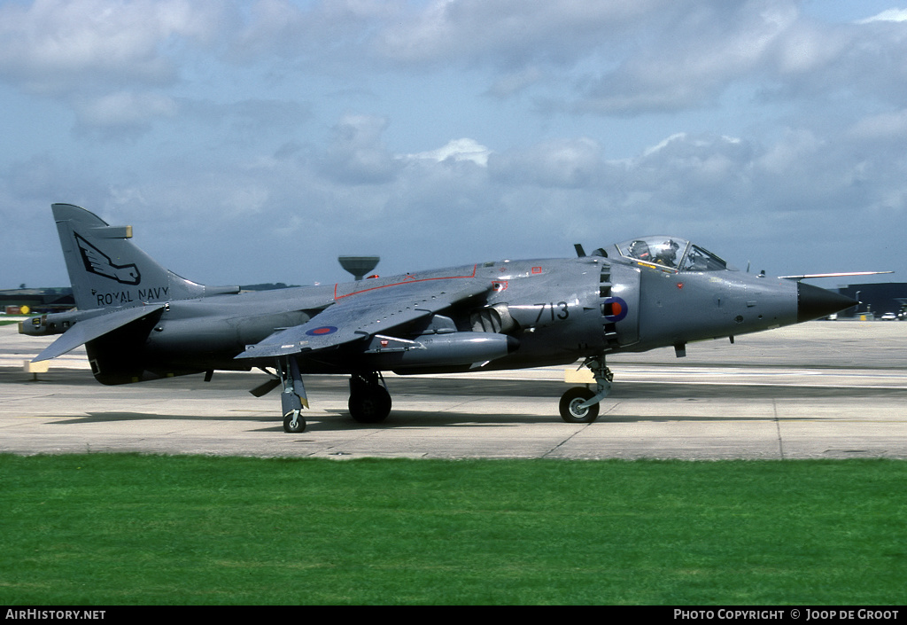 Aircraft Photo of ZE692 | British Aerospace Sea Harrier FRS1 | UK - Navy | AirHistory.net #67615