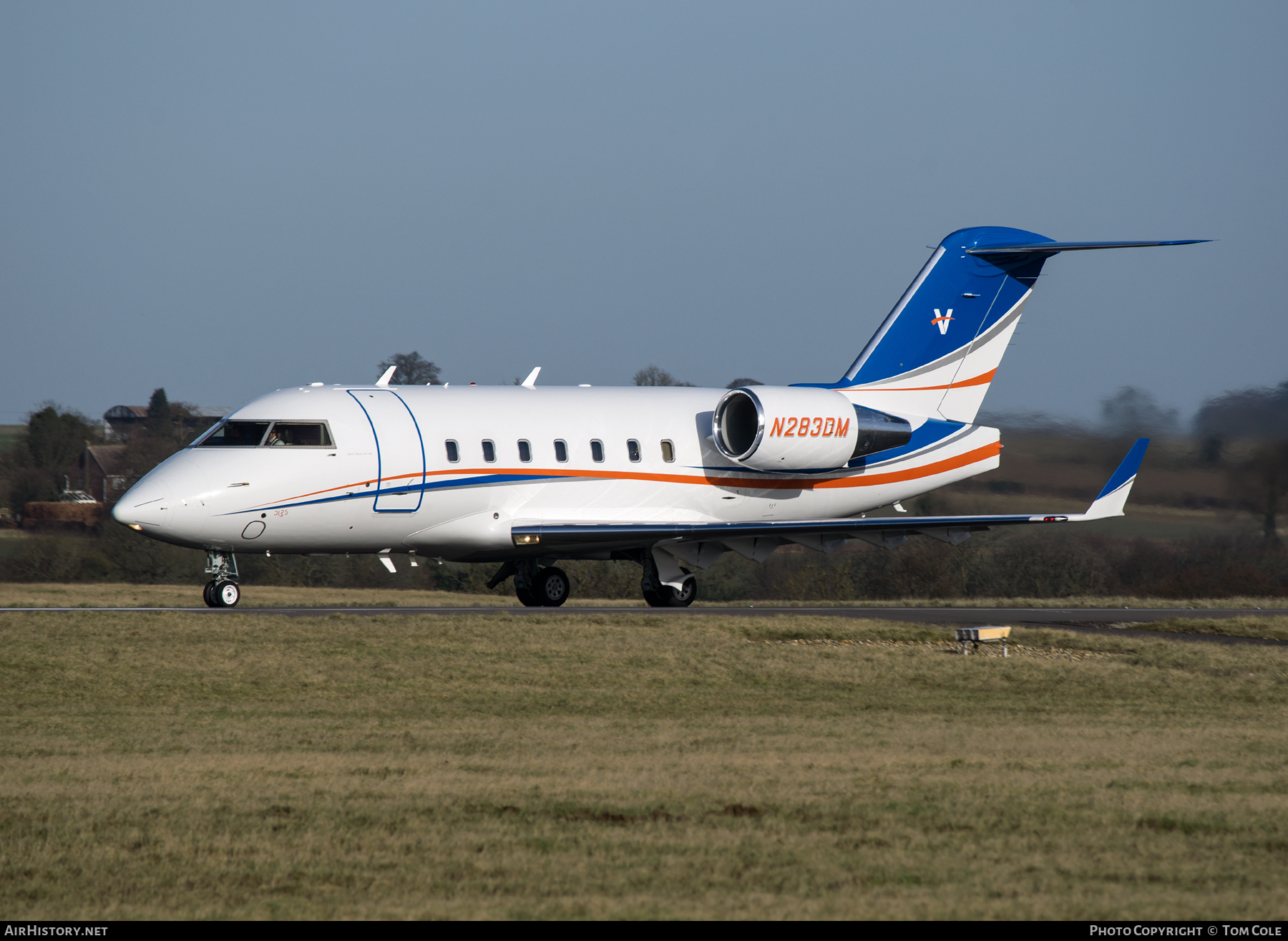 Aircraft Photo of N283DM | Canadair Challenger 604 (CL-600-2B16) | AirHistory.net #67757