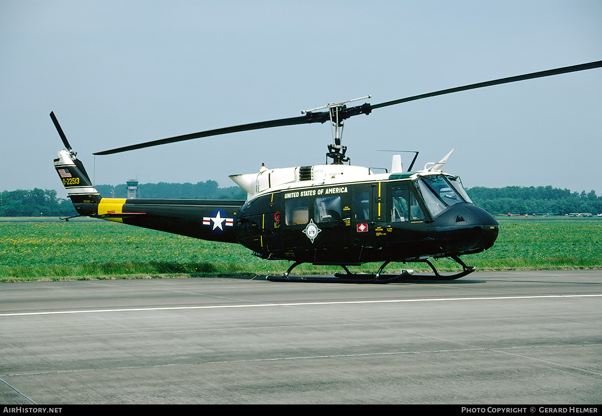 Aircraft Photo of 74-22513 / 0-22513 | Bell UH-1H Iroquois | USA - Army | AirHistory.net #67789