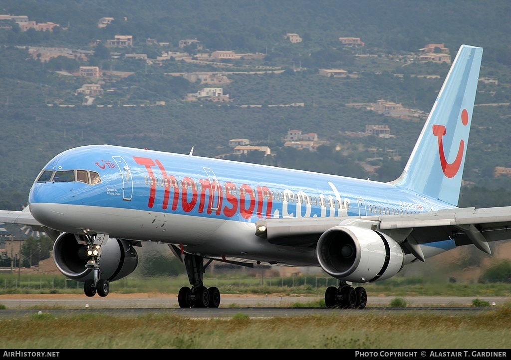 Aircraft Photo of G-CDUO | Boeing 757-236 | Thomson Holidays | AirHistory.net #67831