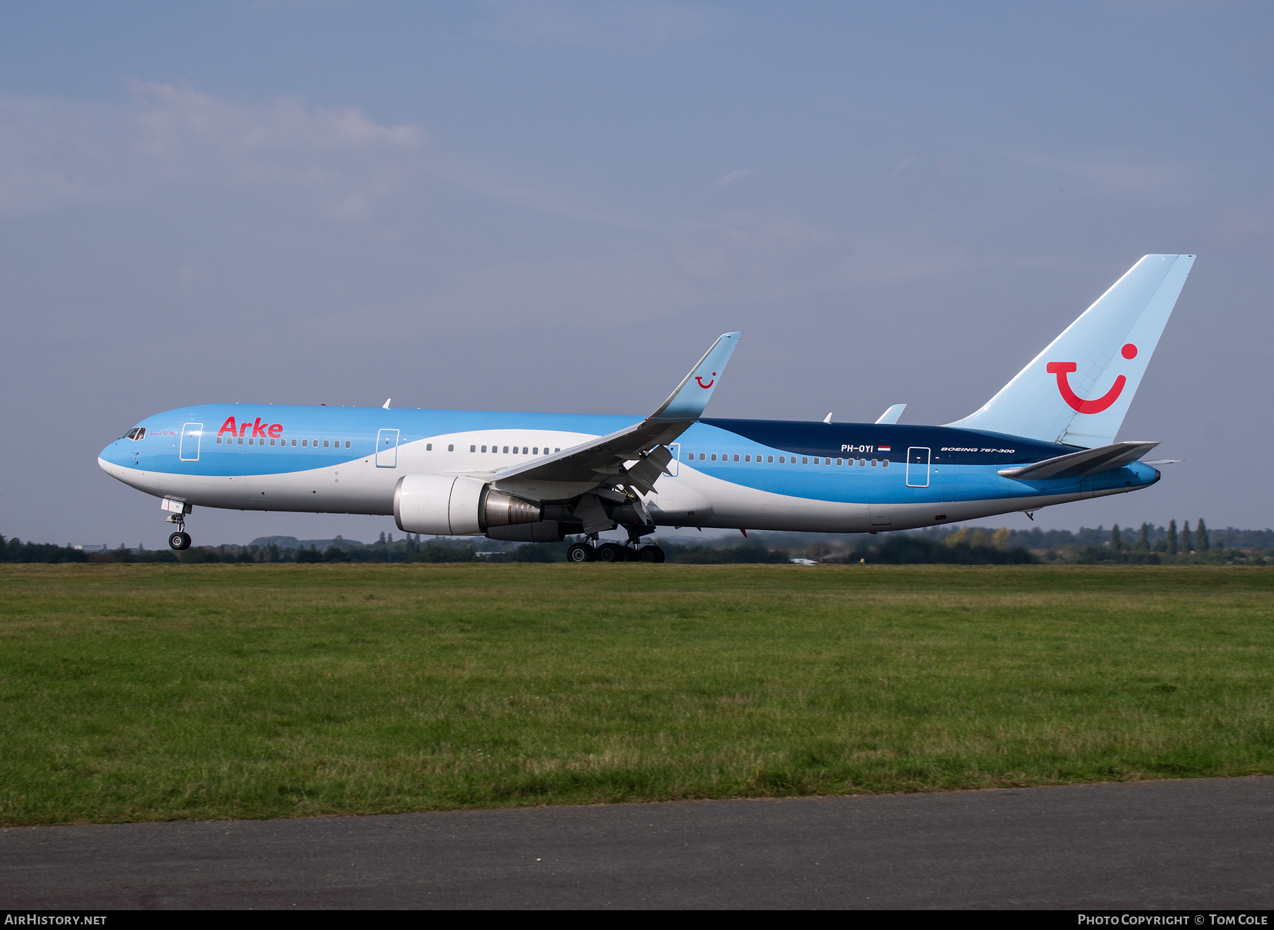 Aircraft Photo of PH-OYI | Boeing 767-304/ER | Arke | AirHistory.net #67880