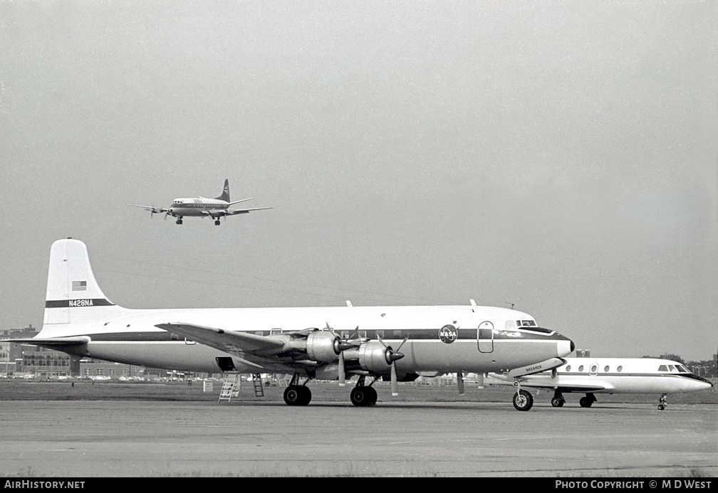 Aircraft Photo of N428NA / NASA 428 | Douglas C-118A Liftmaster | NASA - National Aeronautics and Space Administration | AirHistory.net #67932