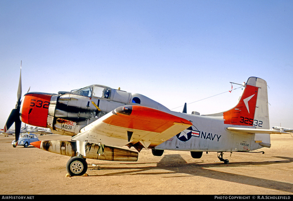 Aircraft Photo of 132532 | Douglas EA-1F Skyraider (AD-5Q) | USA - Navy | AirHistory.net #68016