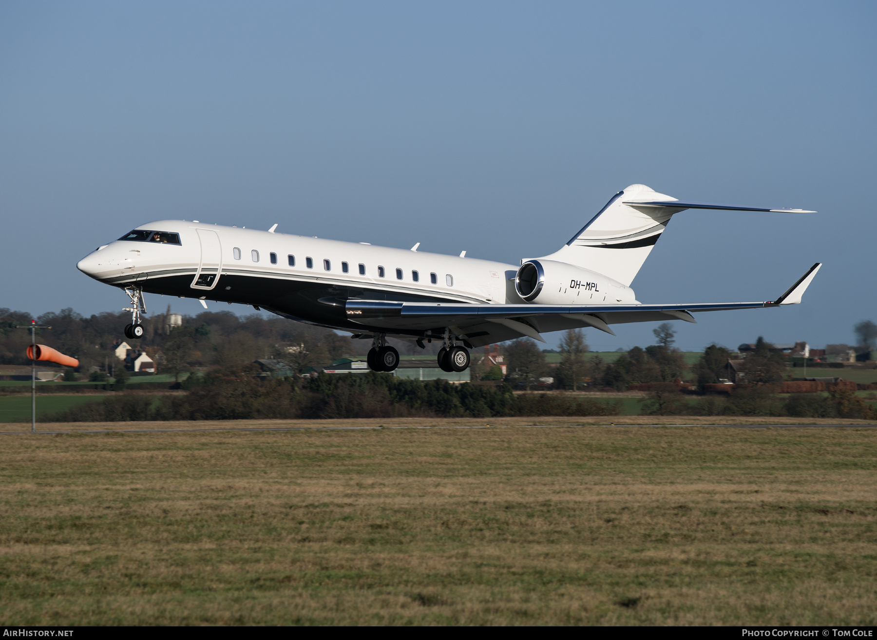 Aircraft Photo of OH-MPL | Bombardier Global 6000 (BD-700-1A10) | AirHistory.net #68060