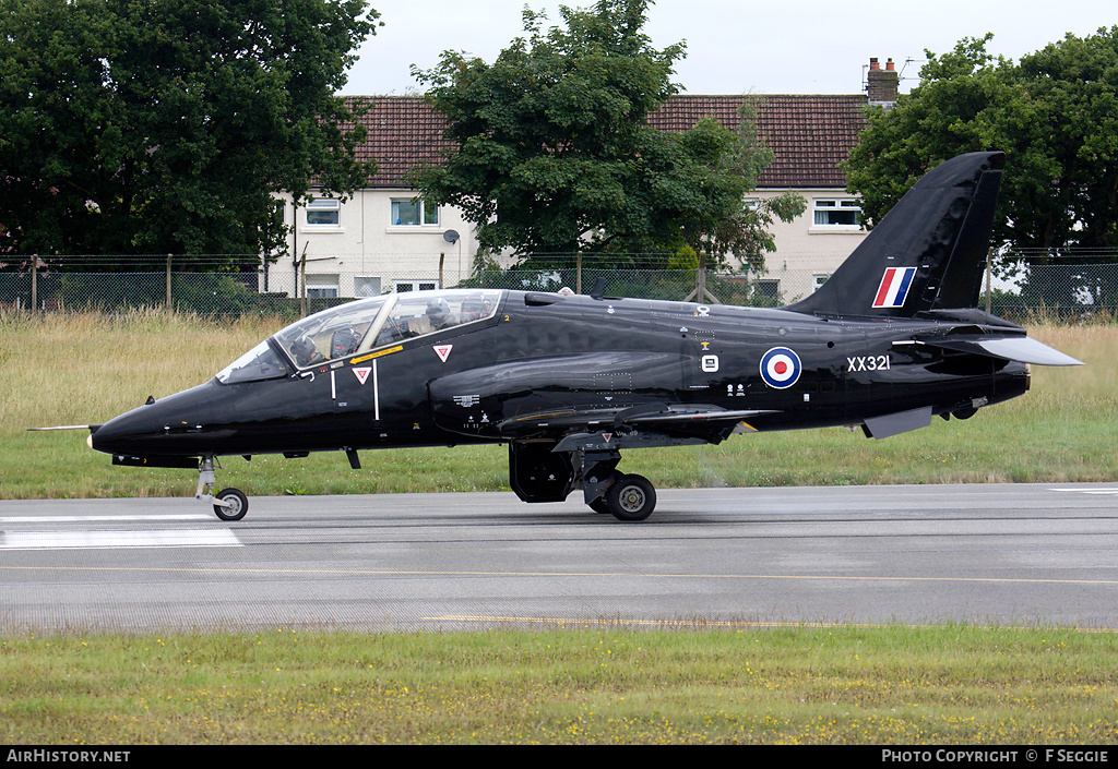 Aircraft Photo of XX321 | British Aerospace Hawk T1A | UK - Air Force | AirHistory.net #68145