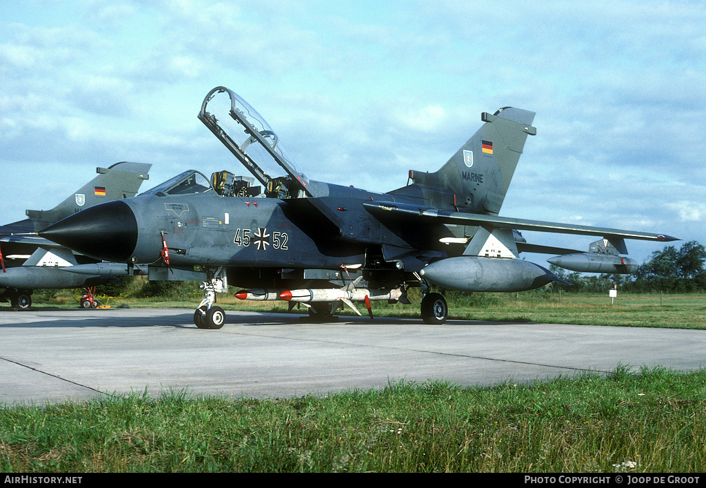 Aircraft Photo of 4552 | Panavia Tornado IDS | Germany - Navy | AirHistory.net #68301