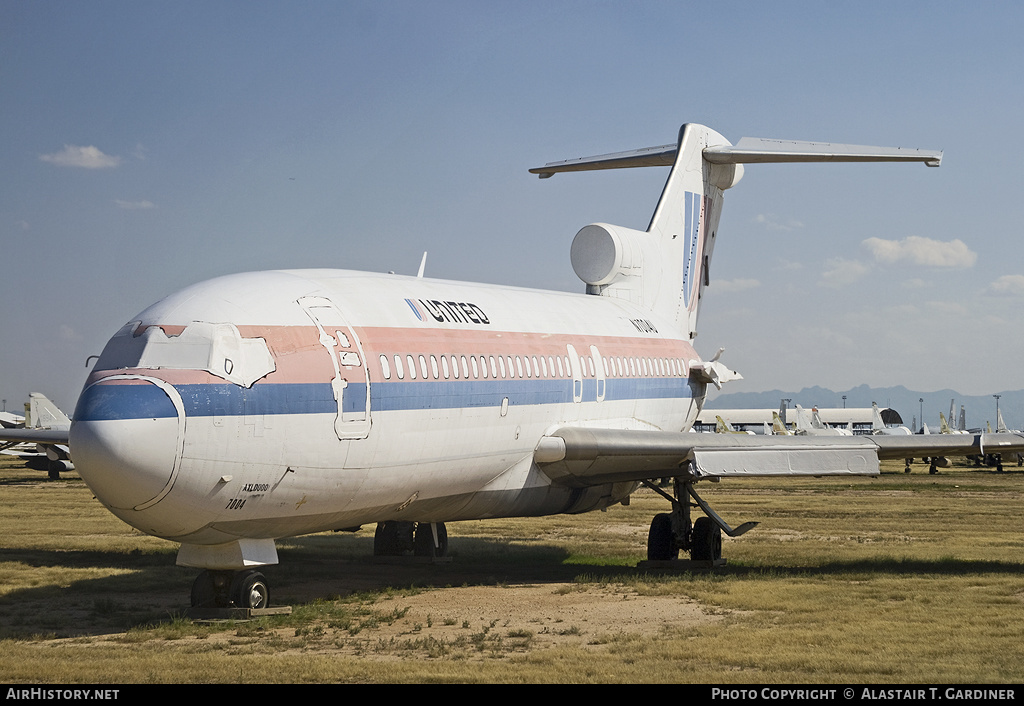 Aircraft Photo of N7004U | Boeing 727-22 | United Airlines | AirHistory.net #68496
