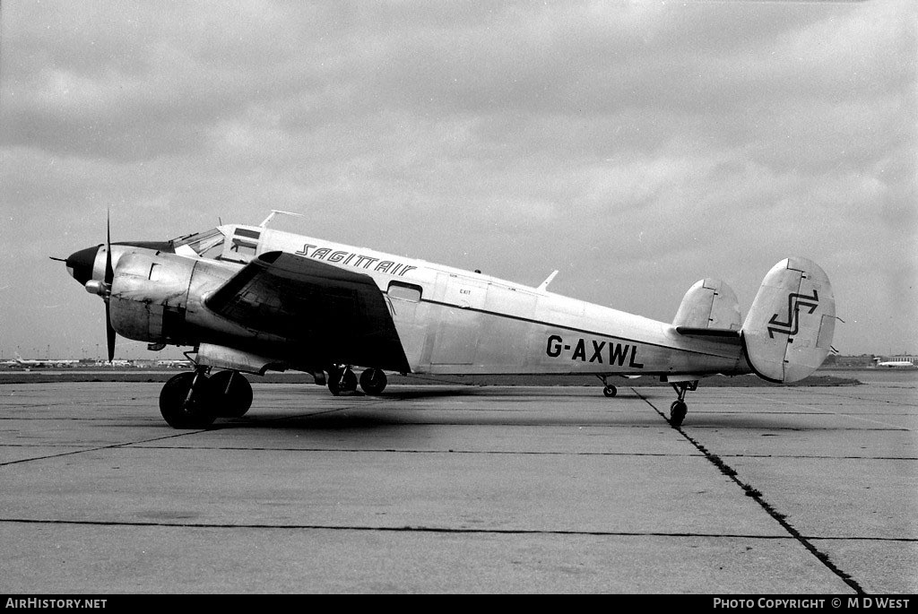 Aircraft Photo of G-AXWL | Beech D18S | Sagittair | AirHistory.net #68511