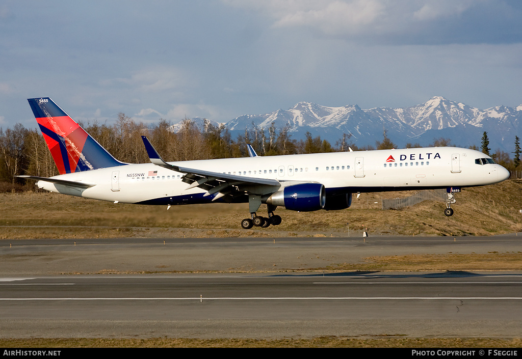 Aircraft Photo of N555NW | Boeing 757-251 | Delta Air Lines | AirHistory.net #68536