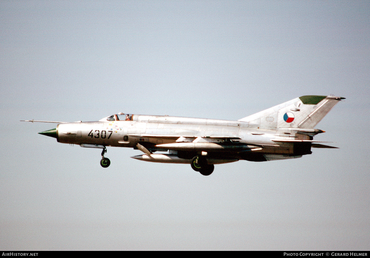 Aircraft Photo of 4307 | Mikoyan-Gurevich MiG-21MF | Czechia - Air Force | AirHistory.net #68623