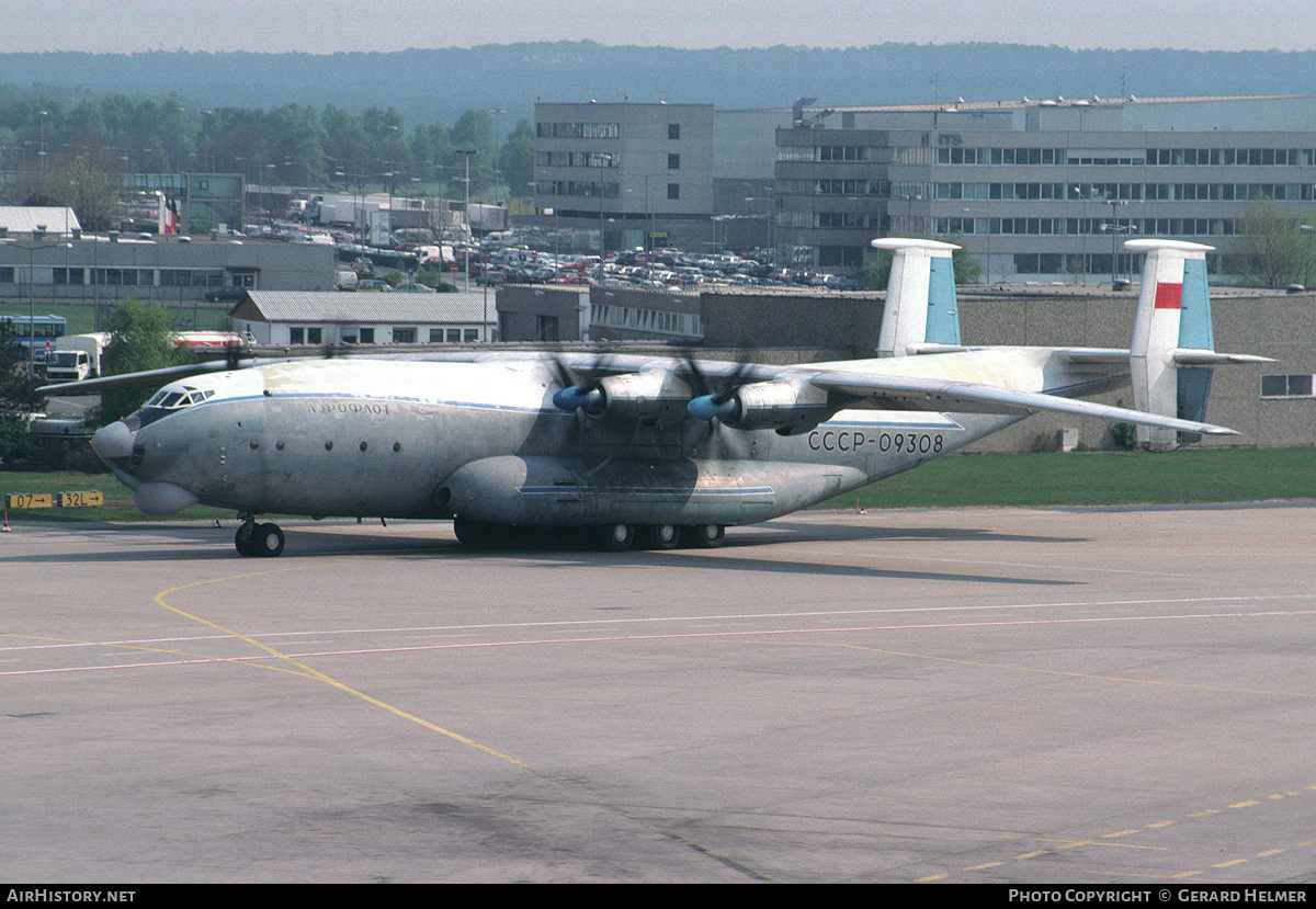 Aircraft Photo of CCCP-09308 | Antonov An-22 Antei | Aeroflot | AirHistory.net #68674