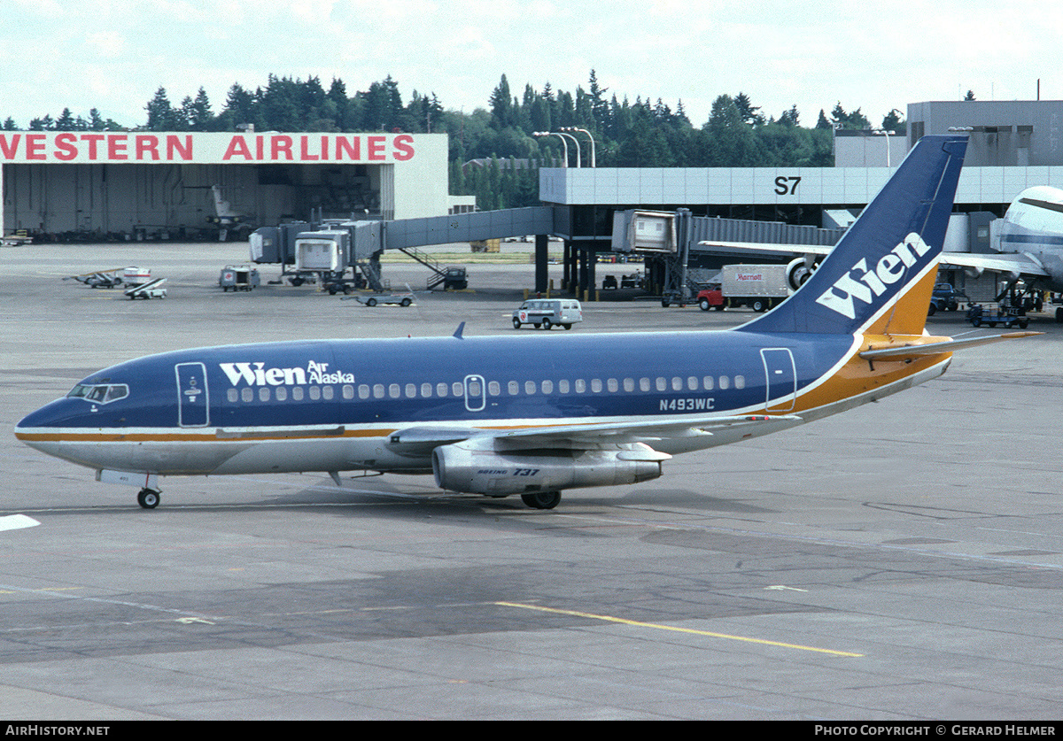 Aircraft Photo of N493WC | Boeing 737-210C/Adv | Wien Air Alaska | AirHistory.net #68676