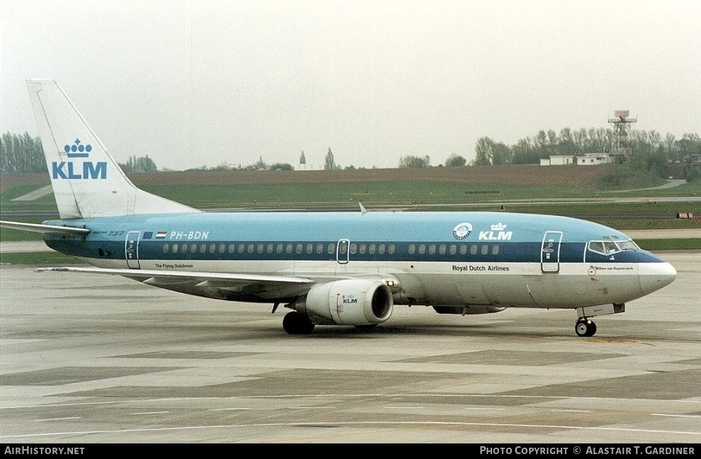 Aircraft Photo of PH-BDN | Boeing 737-306 | KLM - Royal Dutch Airlines | AirHistory.net #68821