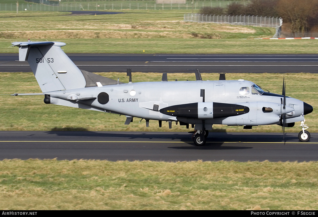 Aircraft Photo of 85-0153 / 50153 | Beech RC-12K Huron (A200CT) | USA - Army | AirHistory.net #68851
