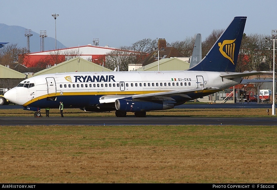 Aircraft Photo of EI-CKQ | Boeing 737-2K2/Adv | Ryanair | AirHistory.net #68874