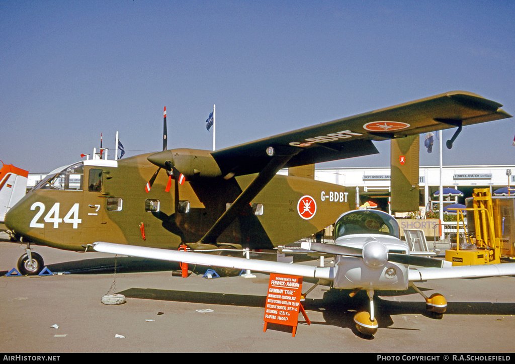 Aircraft Photo of 916 | Short SC.7 Skyvan 3M-400 | Oman - Air Force | AirHistory.net #68892