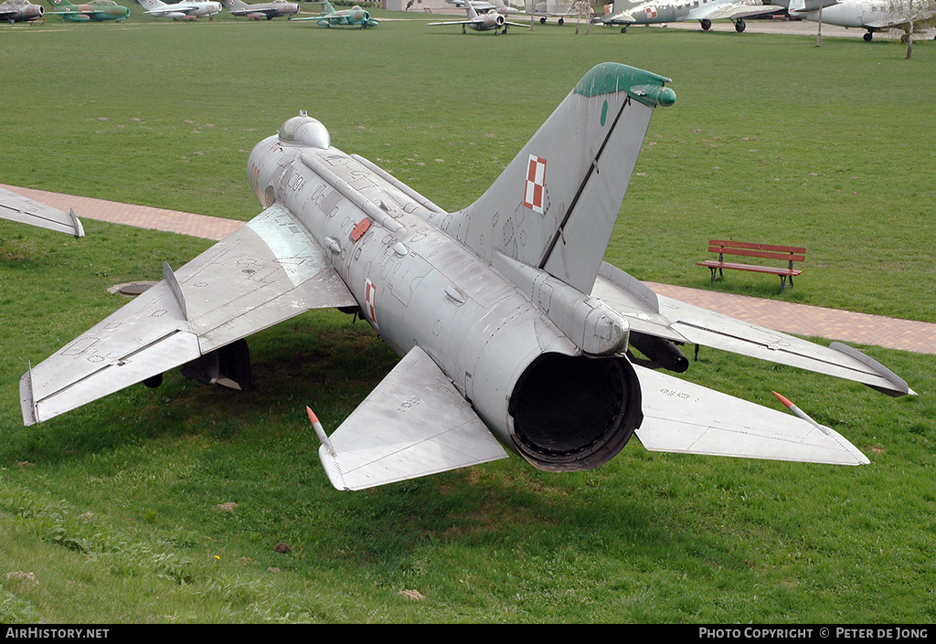 Aircraft Photo of 806 | Sukhoi Su-7BKL | Poland - Air Force | AirHistory.net #68897