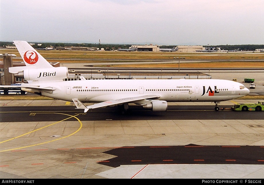 Aircraft Photo of JA8582 | McDonnell Douglas MD-11 | Japan Airlines - JAL | AirHistory.net #68945