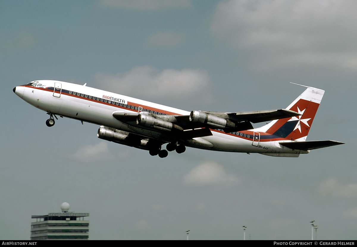 Aircraft Photo of 9H-AAK | Boeing 720-047B | Air Malta | AirHistory.net #69136