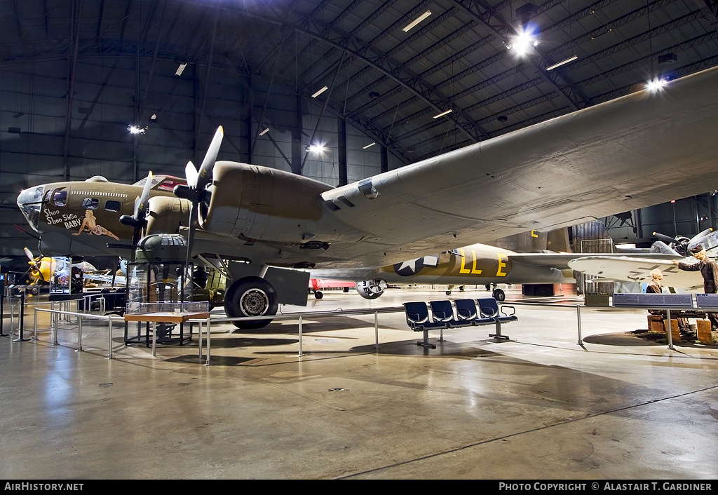 Aircraft Photo of 42-32076 | Boeing B-17G Flying Fortress | USA - Air Force | AirHistory.net #69212