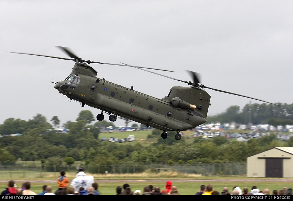 Aircraft Photo of ZA670 | Boeing Chinook HC2 (352) | UK - Air Force | AirHistory.net #69262