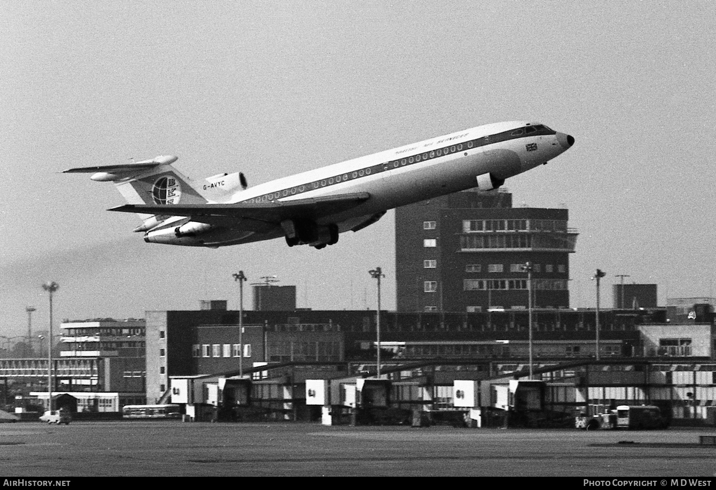 Aircraft Photo of G-AVYC | Hawker Siddeley HS-121 Trident 1E | BKS Air Transport | AirHistory.net #69332