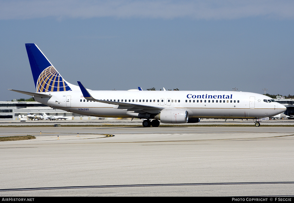 Aircraft Photo of N36280 | Boeing 737-824 | Continental Airlines | AirHistory.net #69360