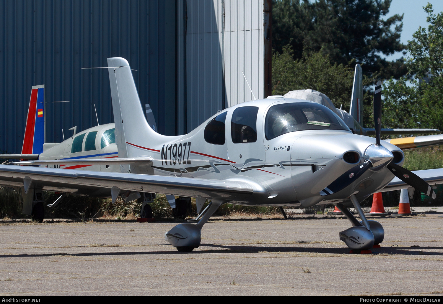 Aircraft Photo of N199ZZ | Cirrus SR-22 G3-GTS | AirHistory.net #69367