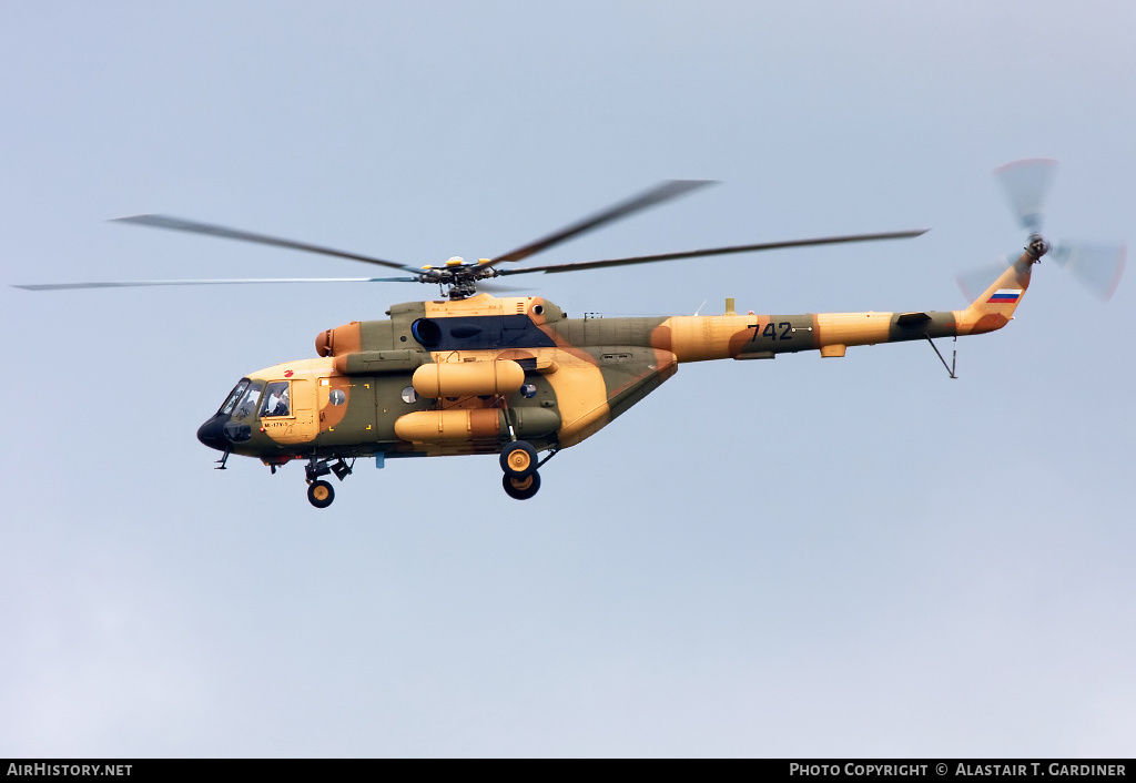 Aircraft Photo of 742 black | Mil Mi-17V-5 (Mi-8MTV-5) | Russia - Air Force | AirHistory.net #69535