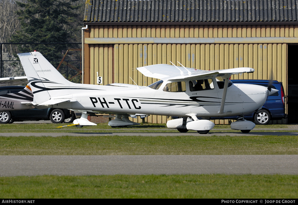 Aircraft Photo of PH-TTC | Cessna 172R Skyhawk | AirHistory.net #69583