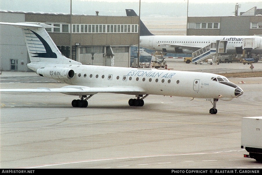 Aircraft Photo of ES-AAN | Tupolev Tu-134A | Estonian Air | AirHistory.net #69627