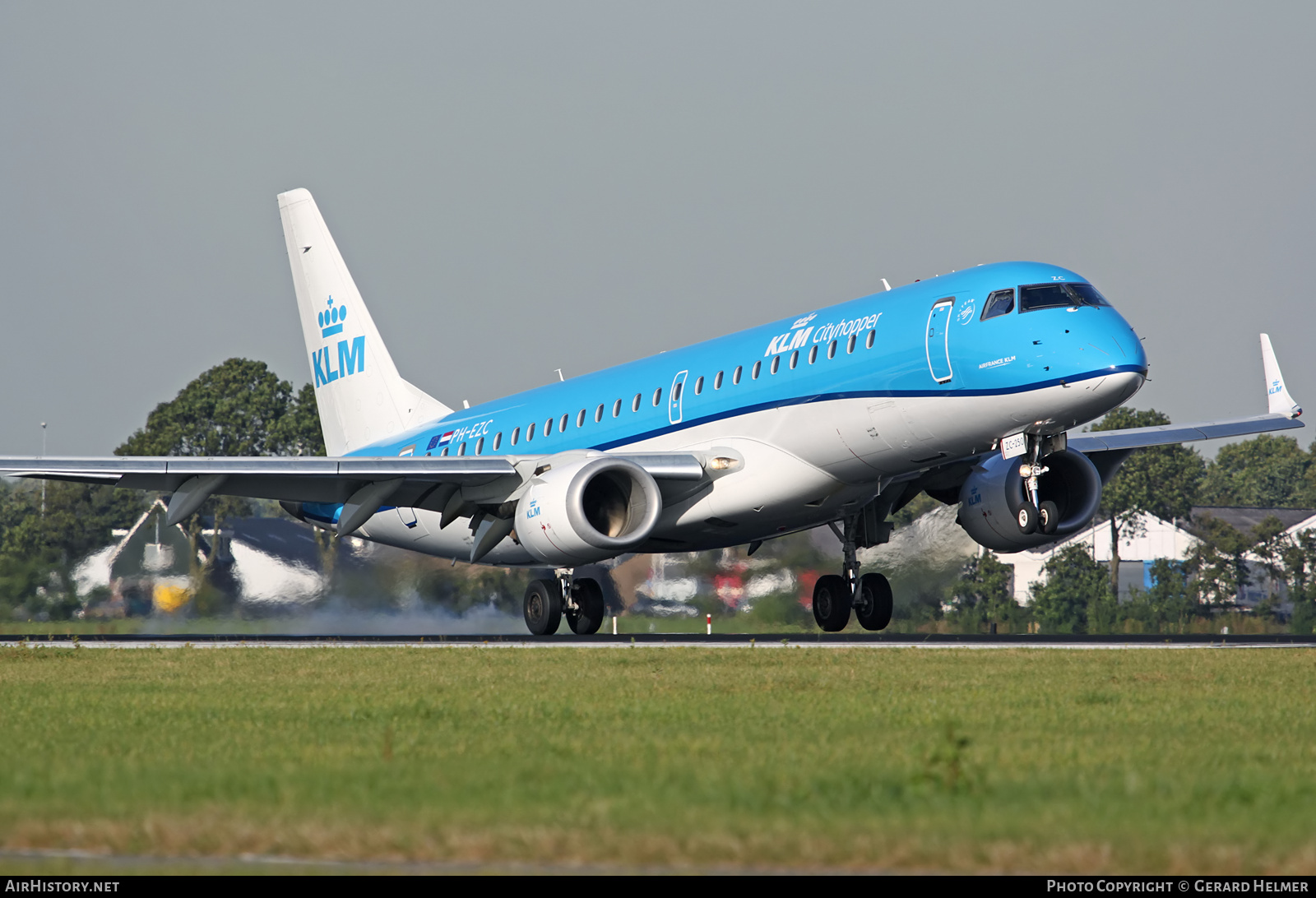 Aircraft Photo of PH-EZC | Embraer 190STD (ERJ-190-100STD) | KLM Cityhopper | AirHistory.net #69767