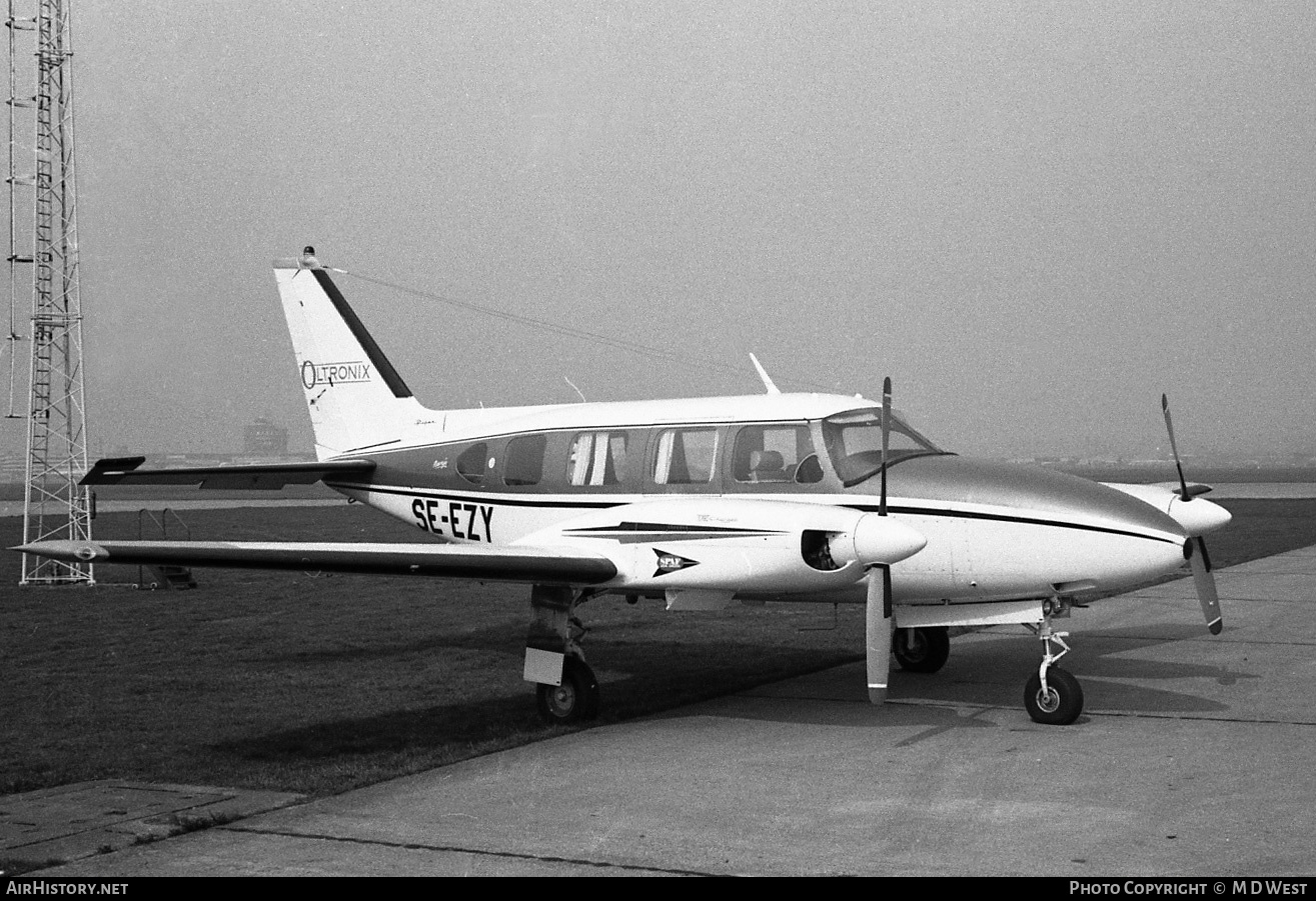 Aircraft Photo of SE-EZY | Piper PA-31-310 Navajo | Oltronix | AirHistory.net #70016