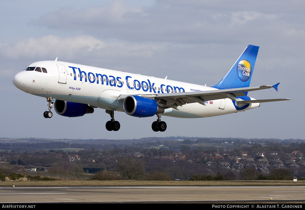 Aircraft Photo of G-DHRG | Airbus A320-214 | Thomas Cook Airlines | AirHistory.net #70024