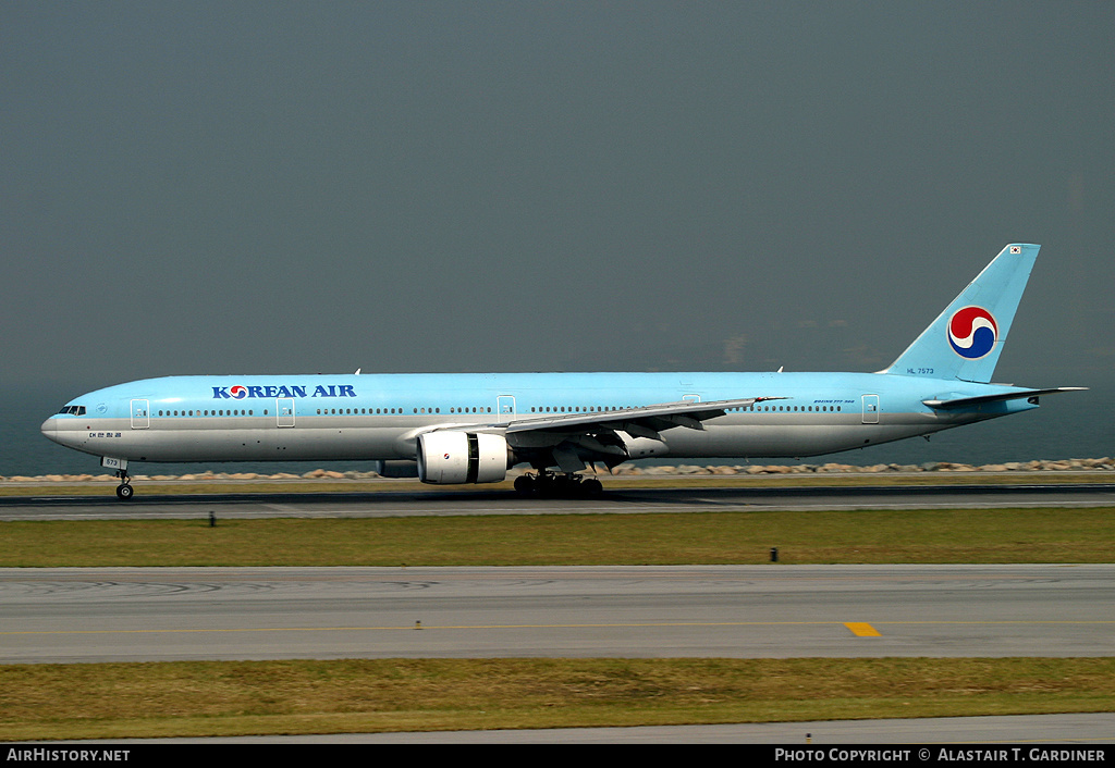 Aircraft Photo of HL7573 | Boeing 777-3B5 | Korean Air | AirHistory.net