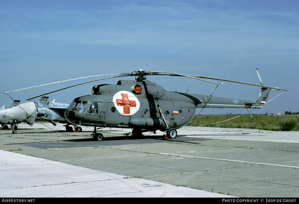 Aircraft Photo of 12267 | Mil Mi-8T (HT-40) | Serbia and Montenegro - Air Force | AirHistory.net #70193