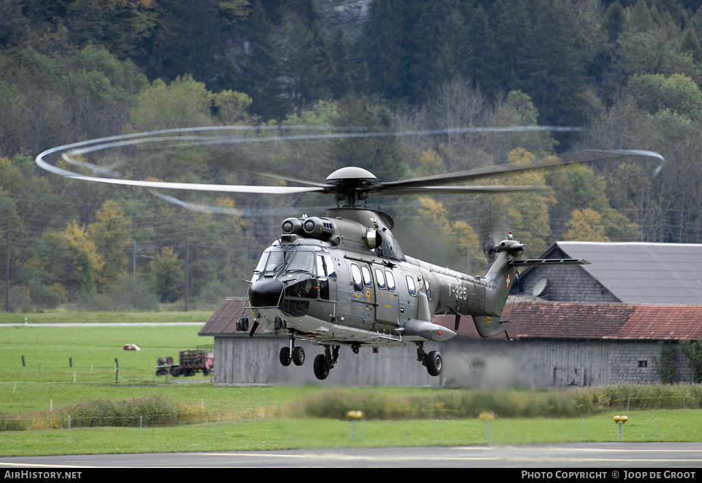 Aircraft Photo of T-325 | Aerospatiale TH06 Super Puma (AS-332M1) | Switzerland - Air Force | AirHistory.net #70203