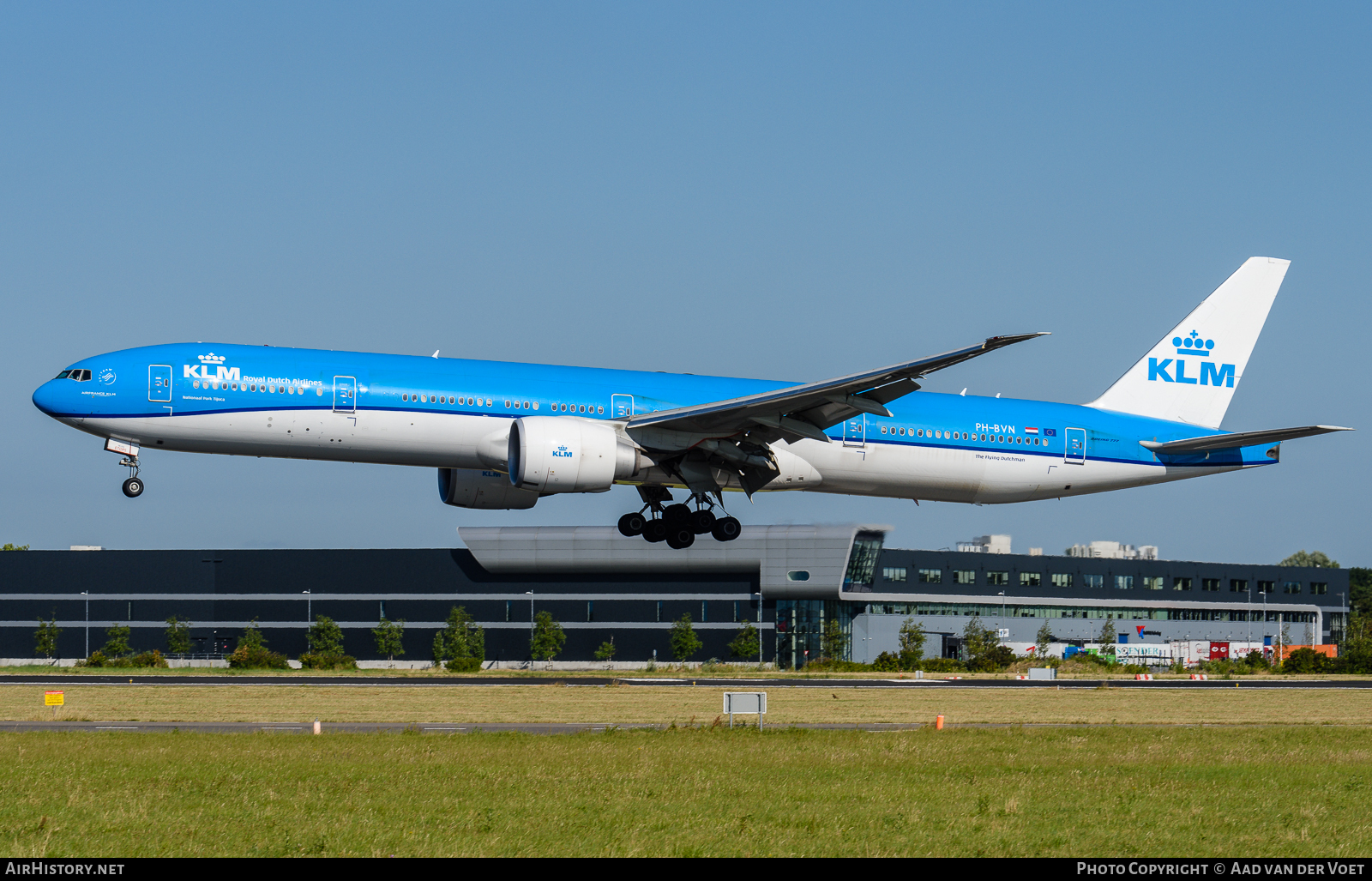 Aircraft Photo of PH-BVN | Boeing 777-306/ER | KLM - Royal Dutch Airlines | AirHistory.net #70222