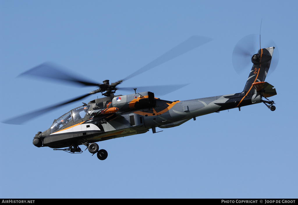 Aircraft Photo of Q-17 | Boeing AH-64D Apache Longbow | Netherlands - Air Force | AirHistory.net #70244