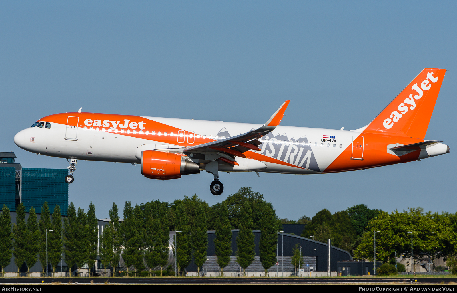 Aircraft Photo of OE-IVA | Airbus A320-214 | EasyJet | AirHistory.net #70302