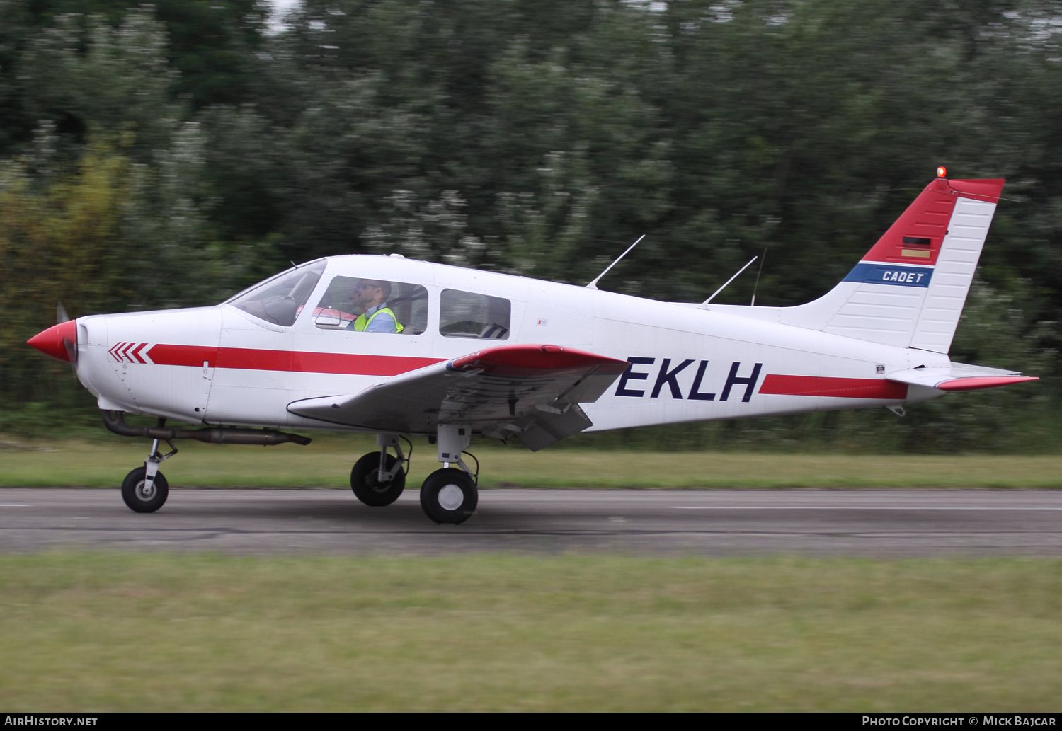 Aircraft Photo of D-EKLH | Piper PA-28-161 Cadet | AirHistory.net #70343