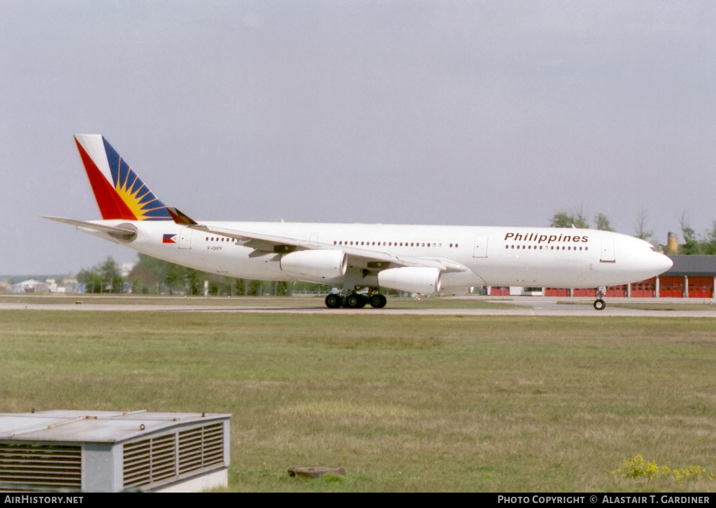 Aircraft Photo of F-OHPF | Airbus A340-211 | Philippine Airlines | AirHistory.net #70368