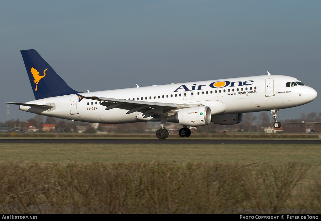 Aircraft Photo of EI-DSM | Airbus A320-216 | Air One | AirHistory.net #70393