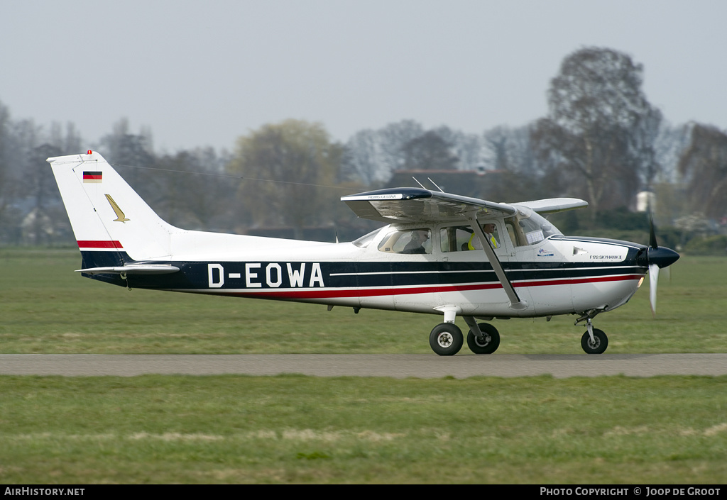 Aircraft Photo of D-EOWA | Reims F172N Skyhawk 100 II | AirHistory.net #70454