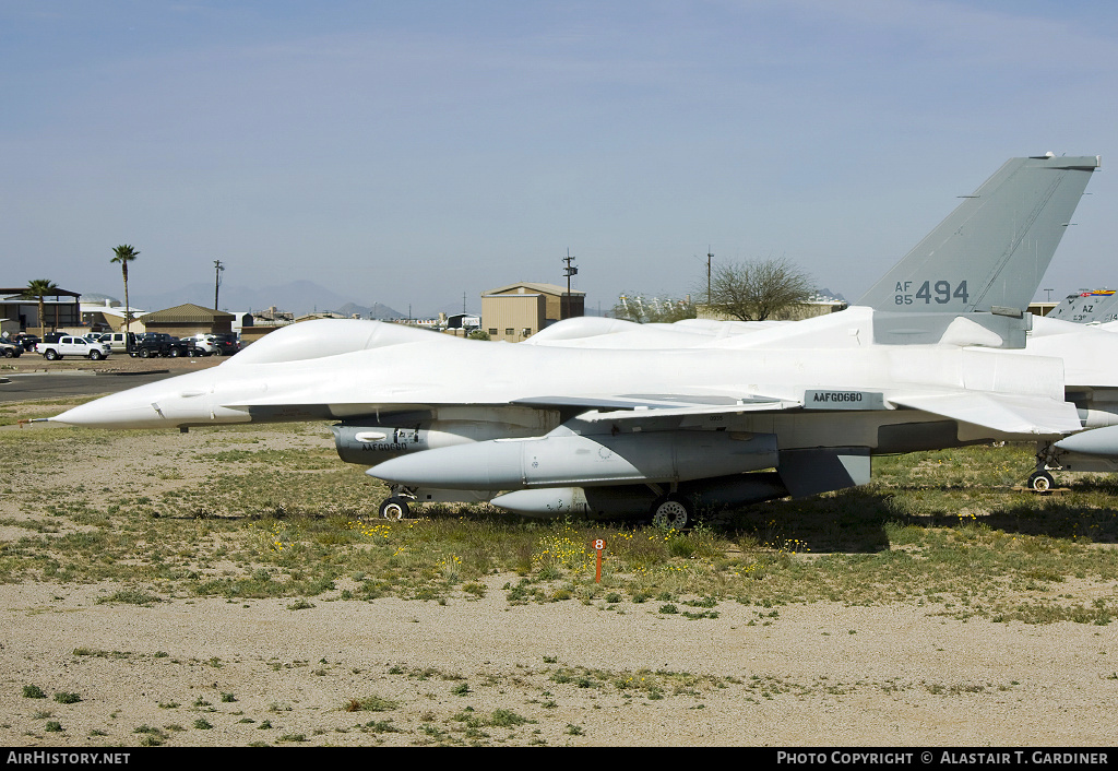Aircraft Photo of 85-1494 / AF85-494 | General Dynamics F-16C Fighting Falcon | USA - Air Force | AirHistory.net #70455