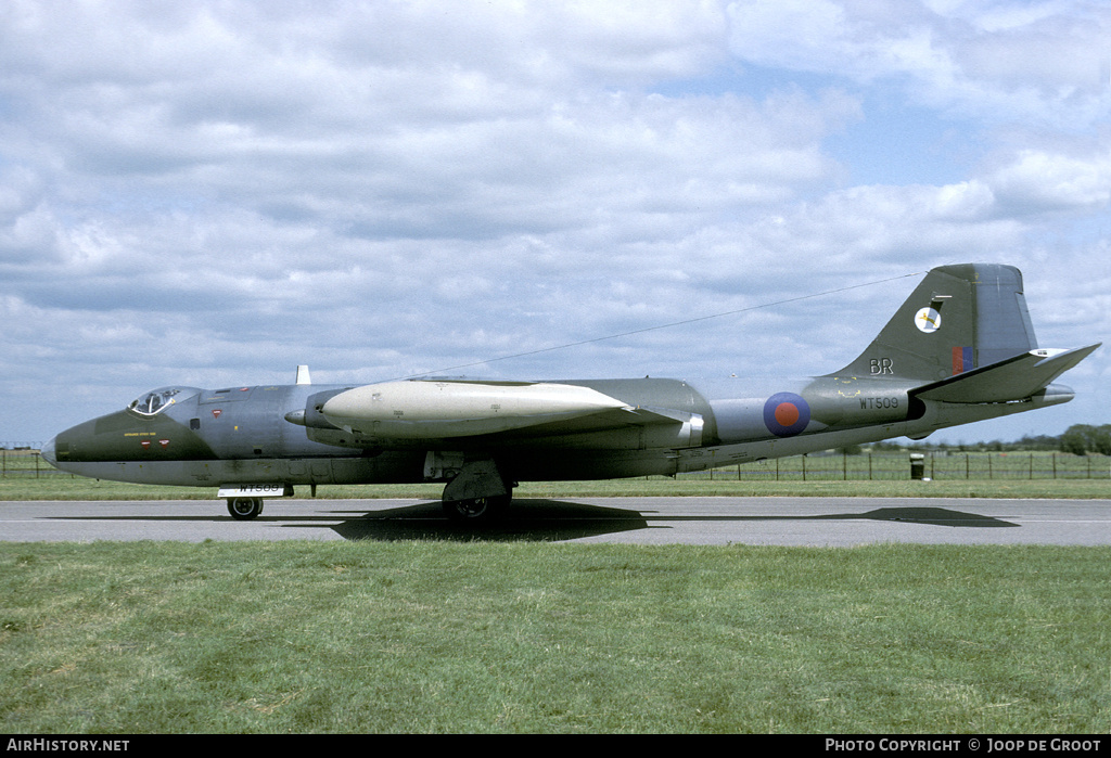 Aircraft Photo of WT509 | English Electric Canberra PR7 | UK - Air Force | AirHistory.net #70551