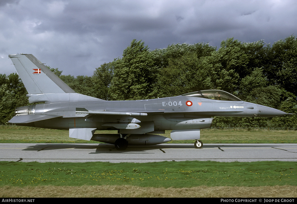 Aircraft Photo of E-004 | General Dynamics F-16A Fighting Falcon | Denmark - Air Force | AirHistory.net #70600