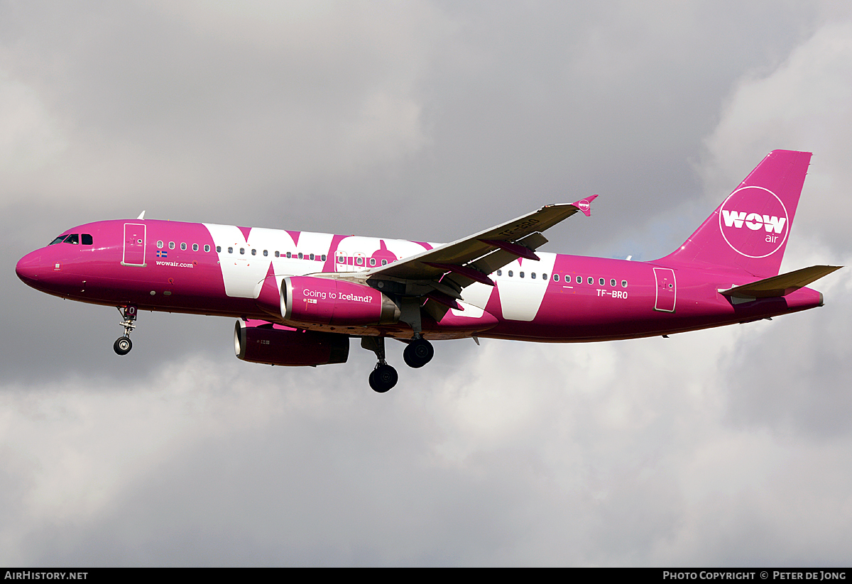 Aircraft Photo of TF-BRO | Airbus A320-232 | WOW Air | AirHistory.net #70615