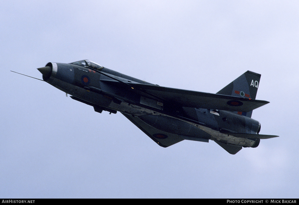 Aircraft Photo of XR716 | English Electric Lightning F3 | UK - Air Force | AirHistory.net #70626