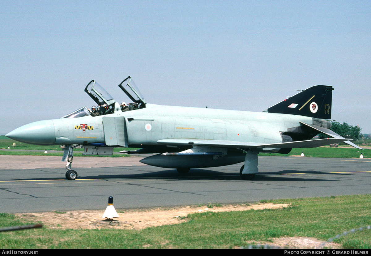 Aircraft Photo of ZE354 | McDonnell Douglas F-4J(UK) Phantom | UK - Air Force | AirHistory.net #70632